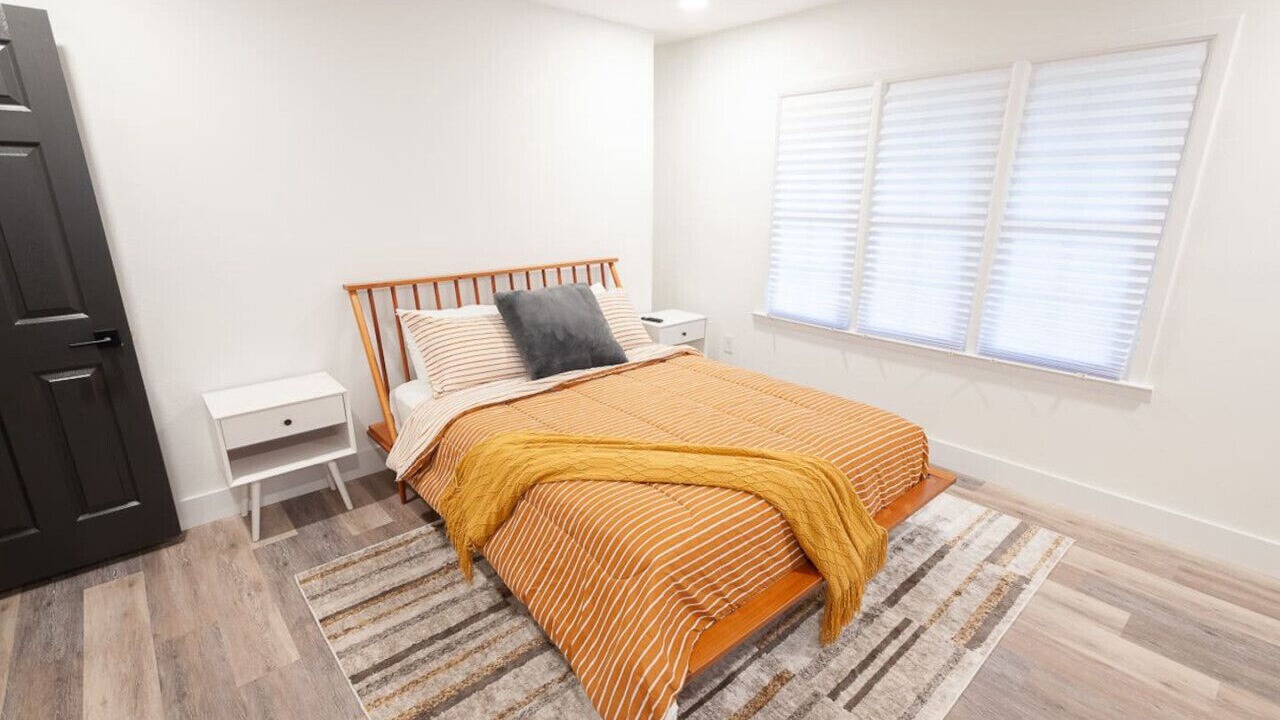 Photo of Bedroom in Seneca