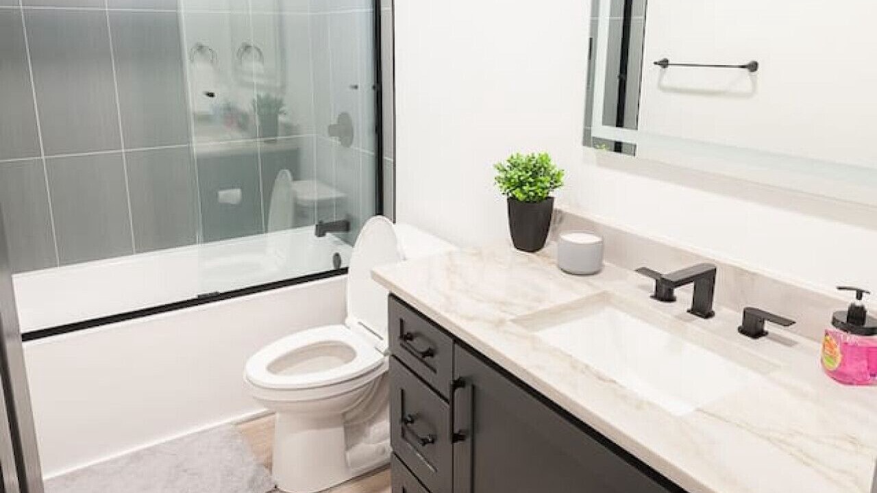 Photo of Bathroom in Seneca