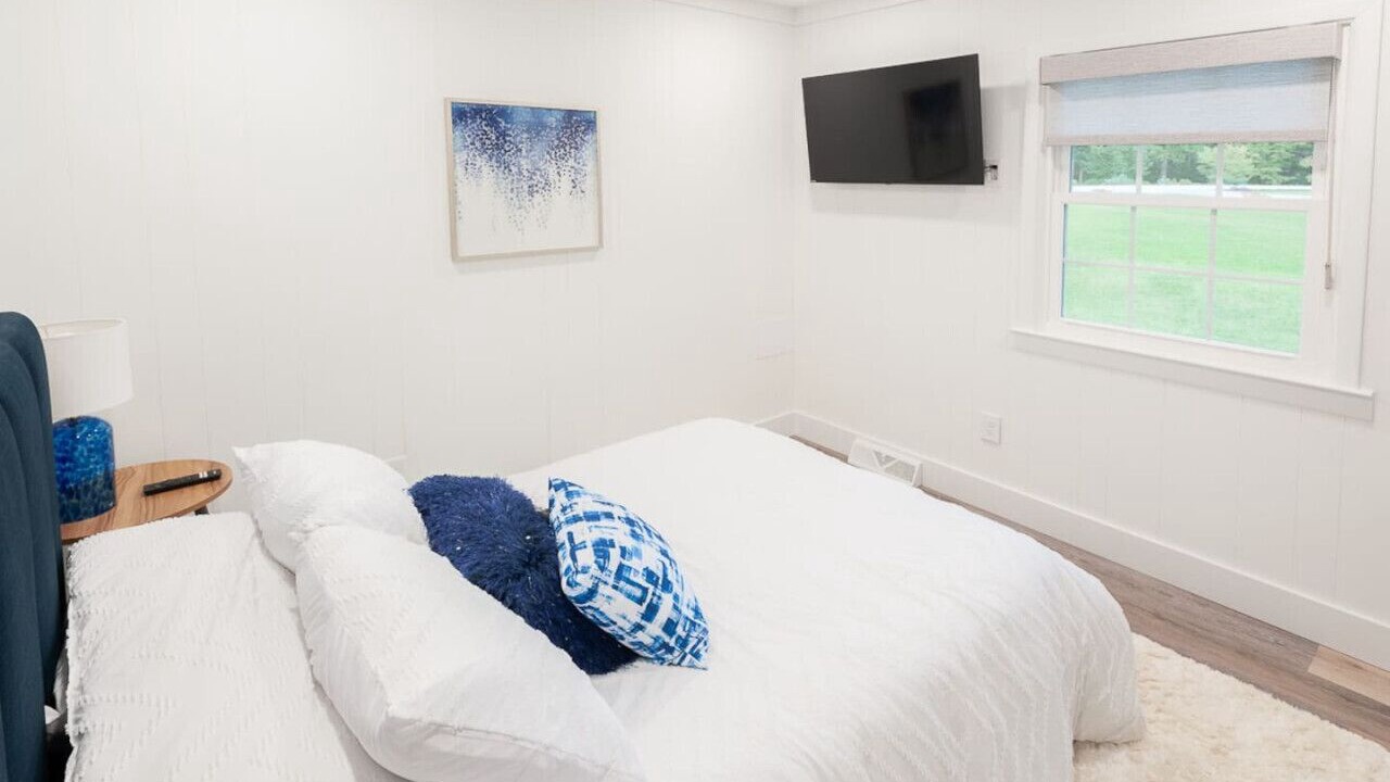 Photo of Bedroom in Seneca