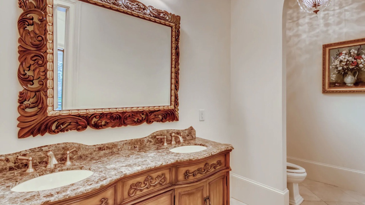 Photo of Bathroom in Winder