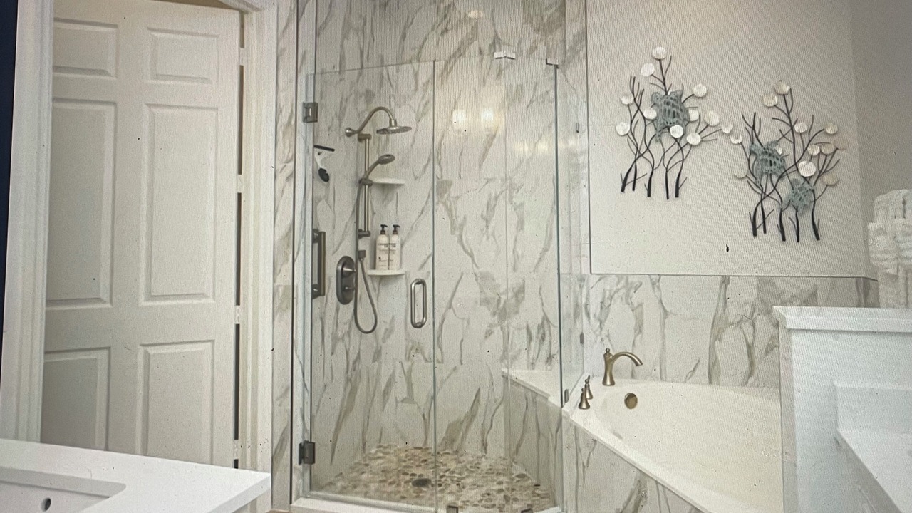 Photo of Bathroom in Naples