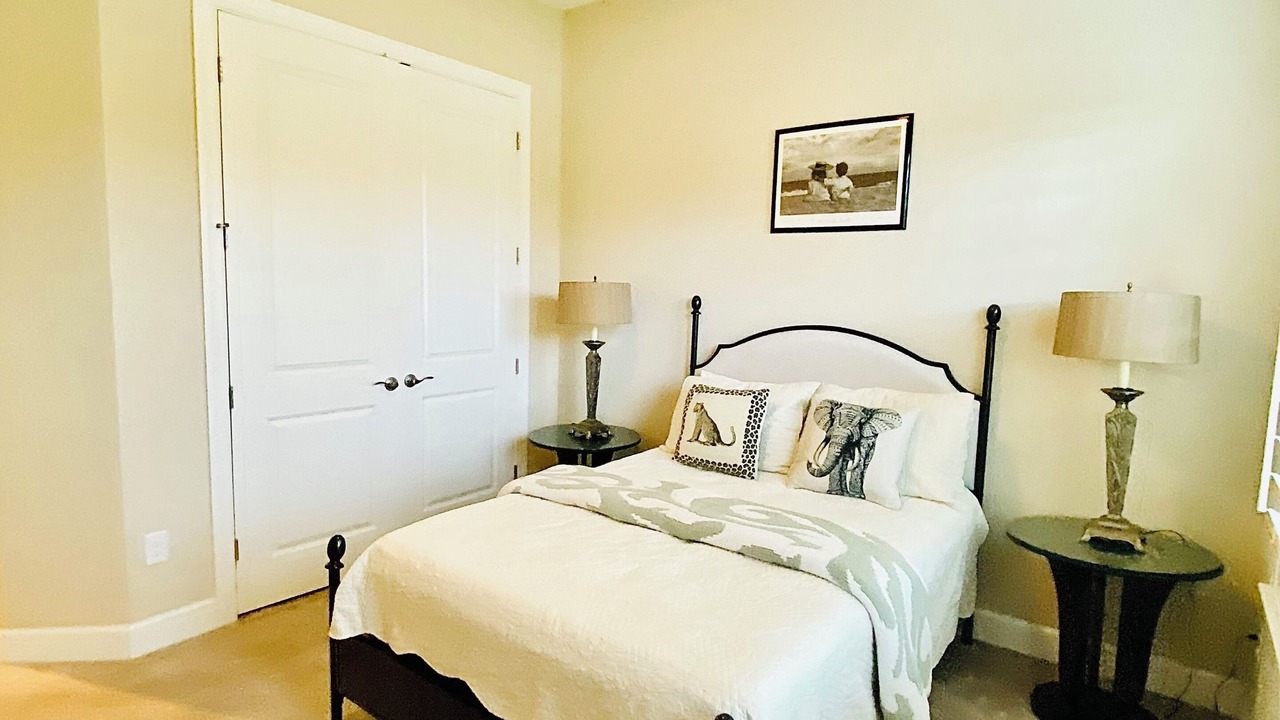 Photo of Bedroom in Naples