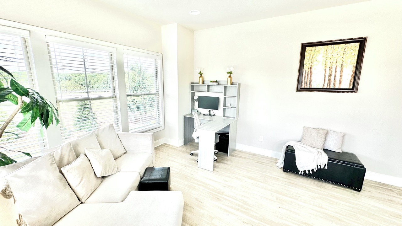 Photo of Bedroom in Dacula
