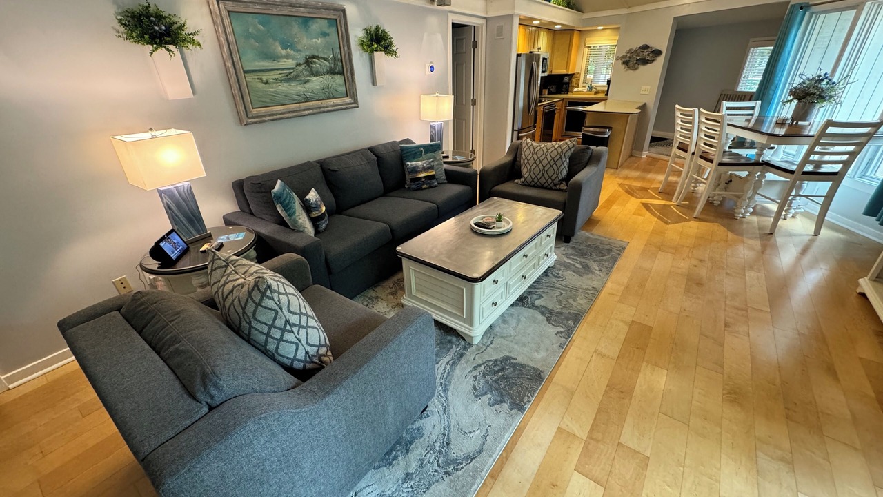 Photo of Livingroom in Night Heron