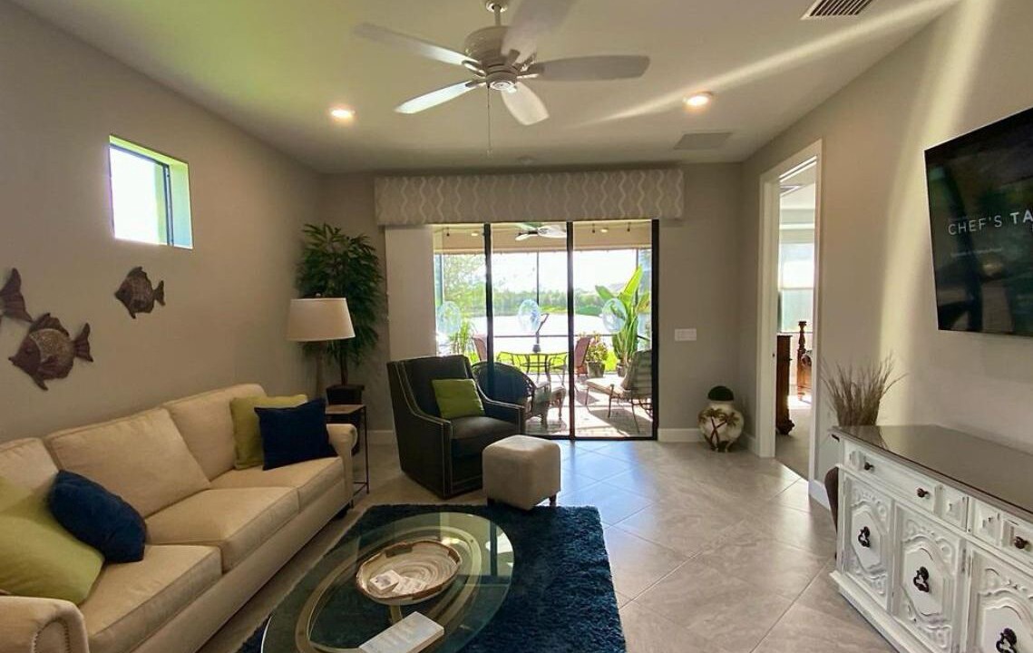Photo of Livingroom in Naples