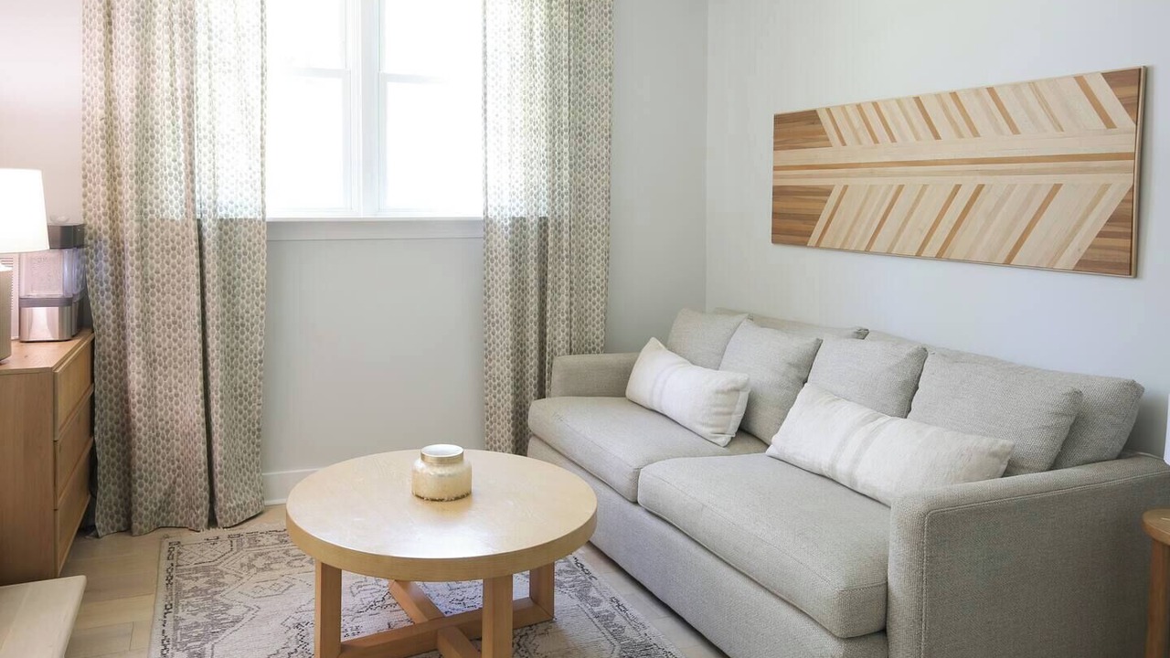 Photo of Livingroom in Charleston