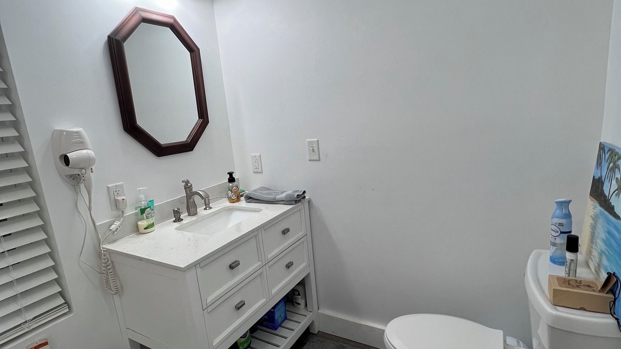 Photo of Bathroom in Edisto Island
