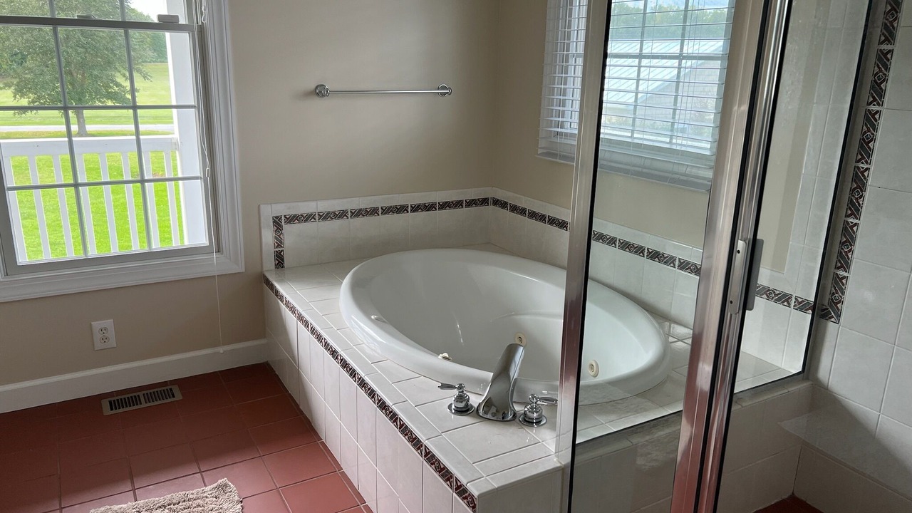 Photo of Bathroom in Avoca