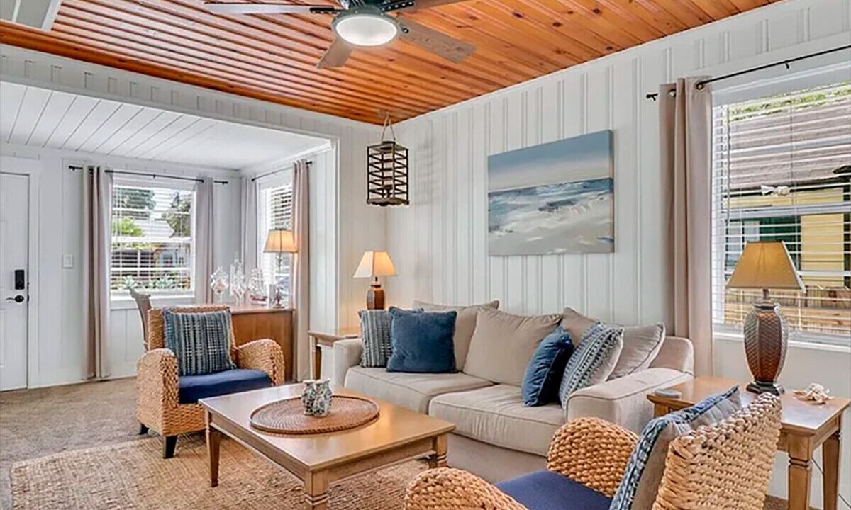 Photo of Livingroom in Live Oak