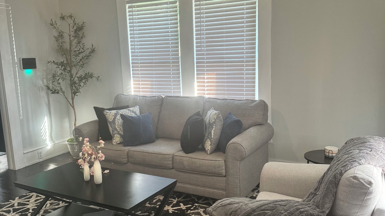 Photo of Livingroom in Waycross