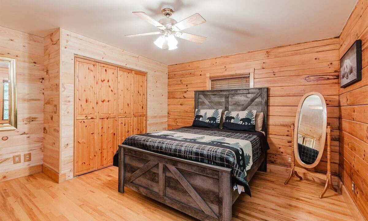 Photo of Bedroom in Whittier