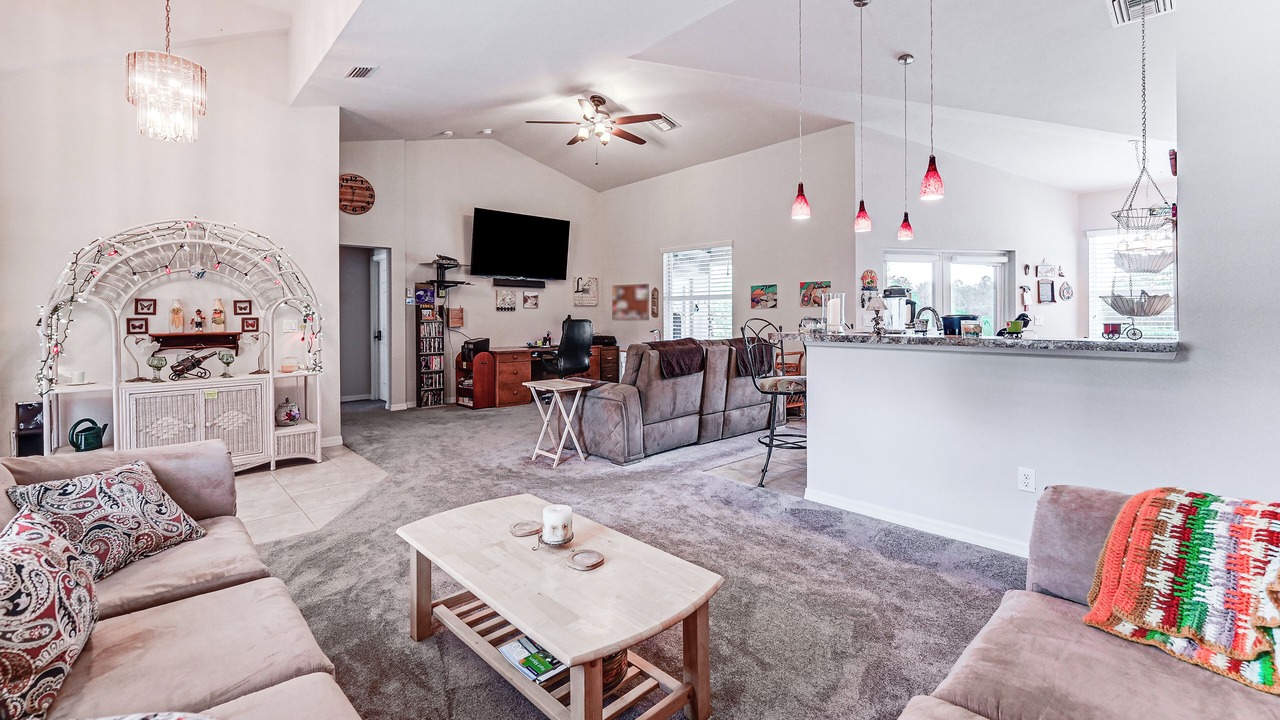 Photo of Livingroom in Naples