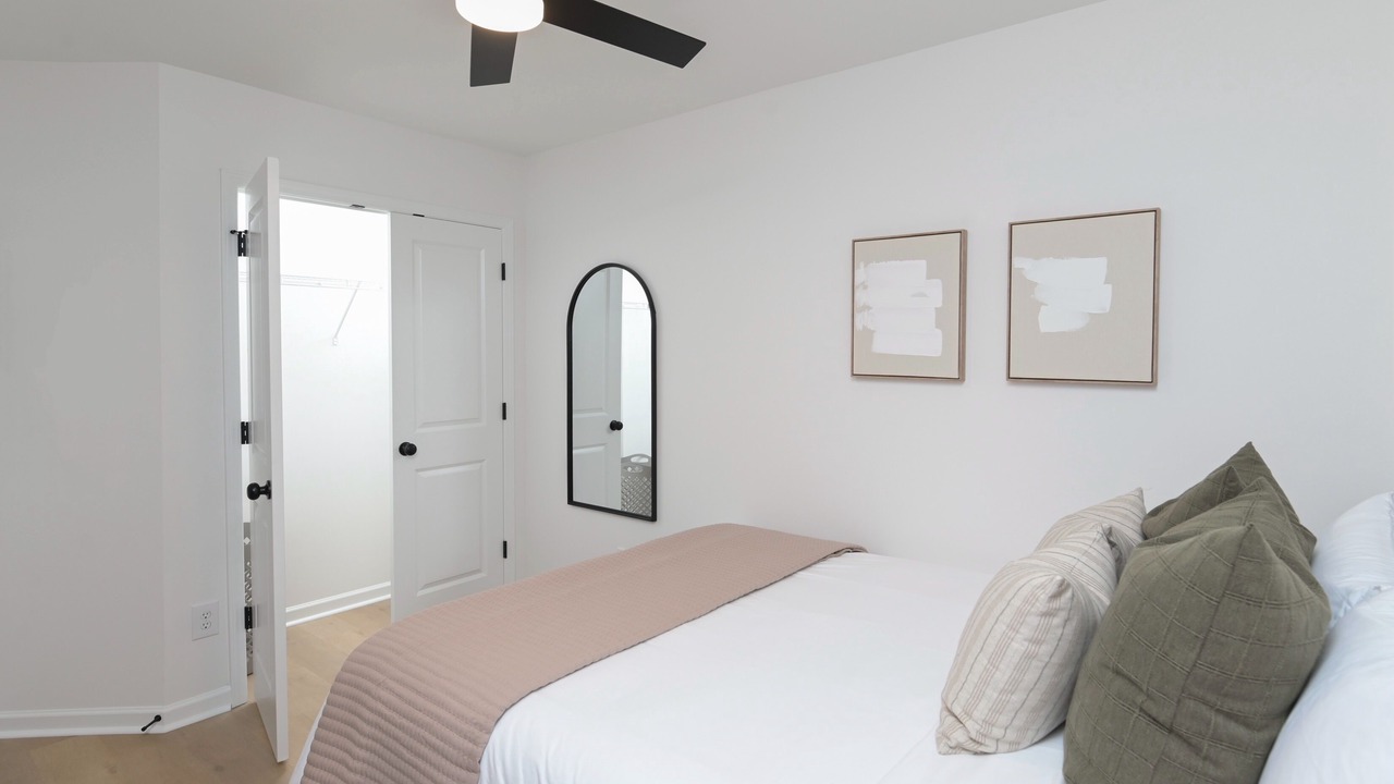 Photo of Bedroom in Oak Grove