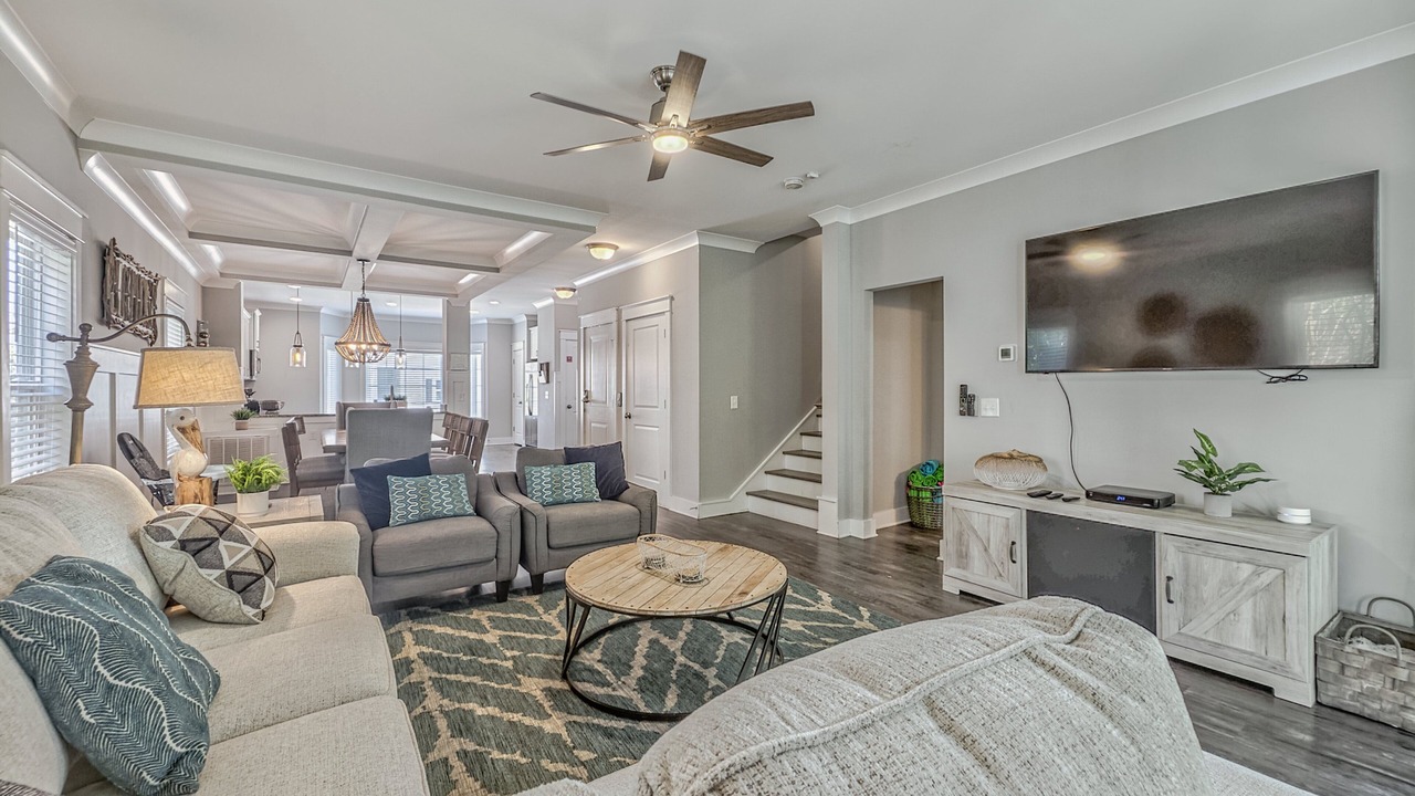Photo of Livingroom in Folly Field