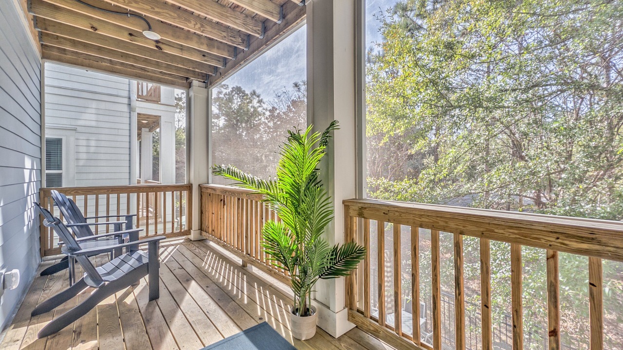 Photo of Outdoor in Folly Field