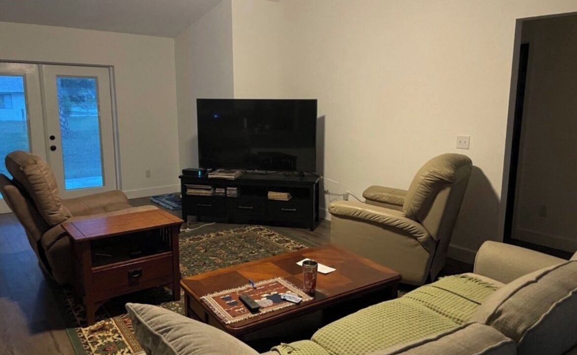 Photo of Livingroom in Florida Ridge