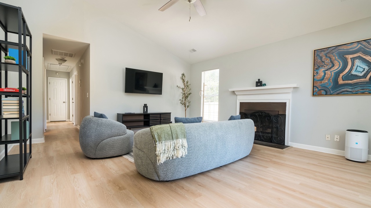 Photo of Livingroom in Huntcliff
