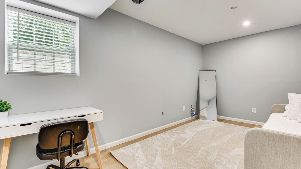Photo of Bedroom in Dacula