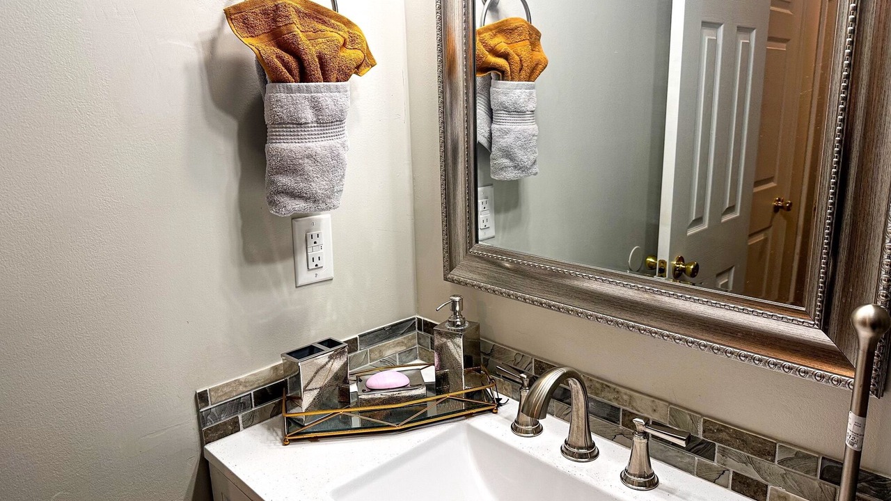 Photo of Bathroom in National Hills