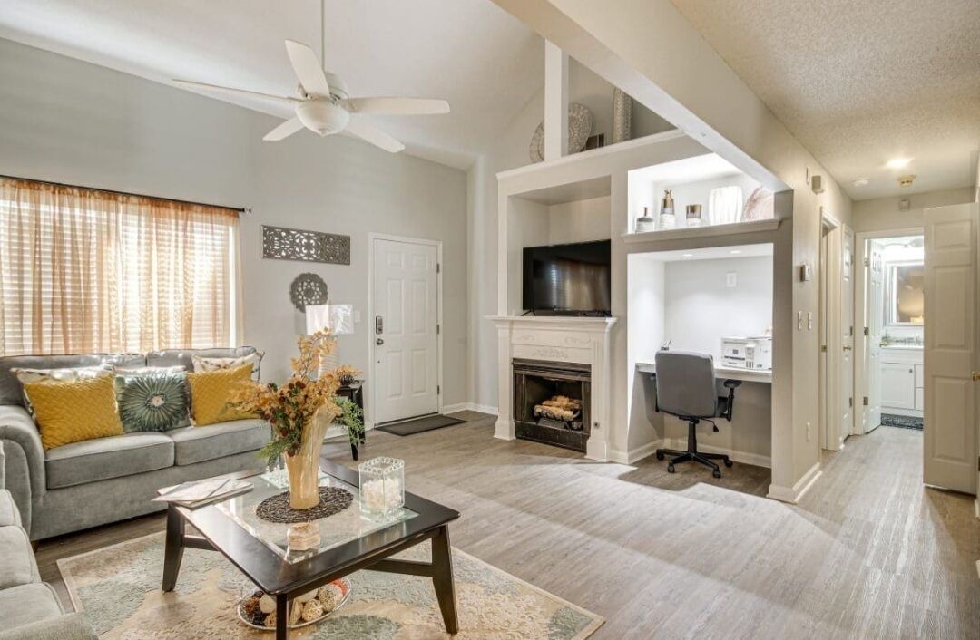 Photo of Livingroom in National Hills