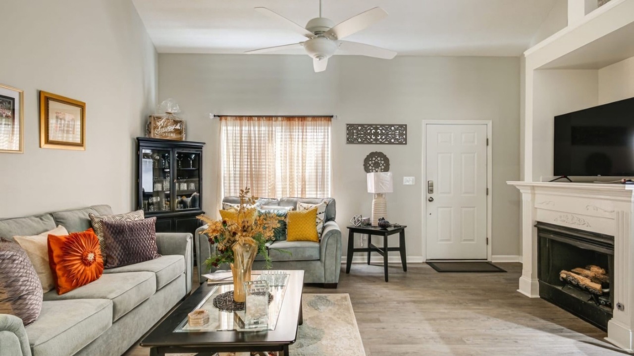 Photo of Livingroom in National Hills