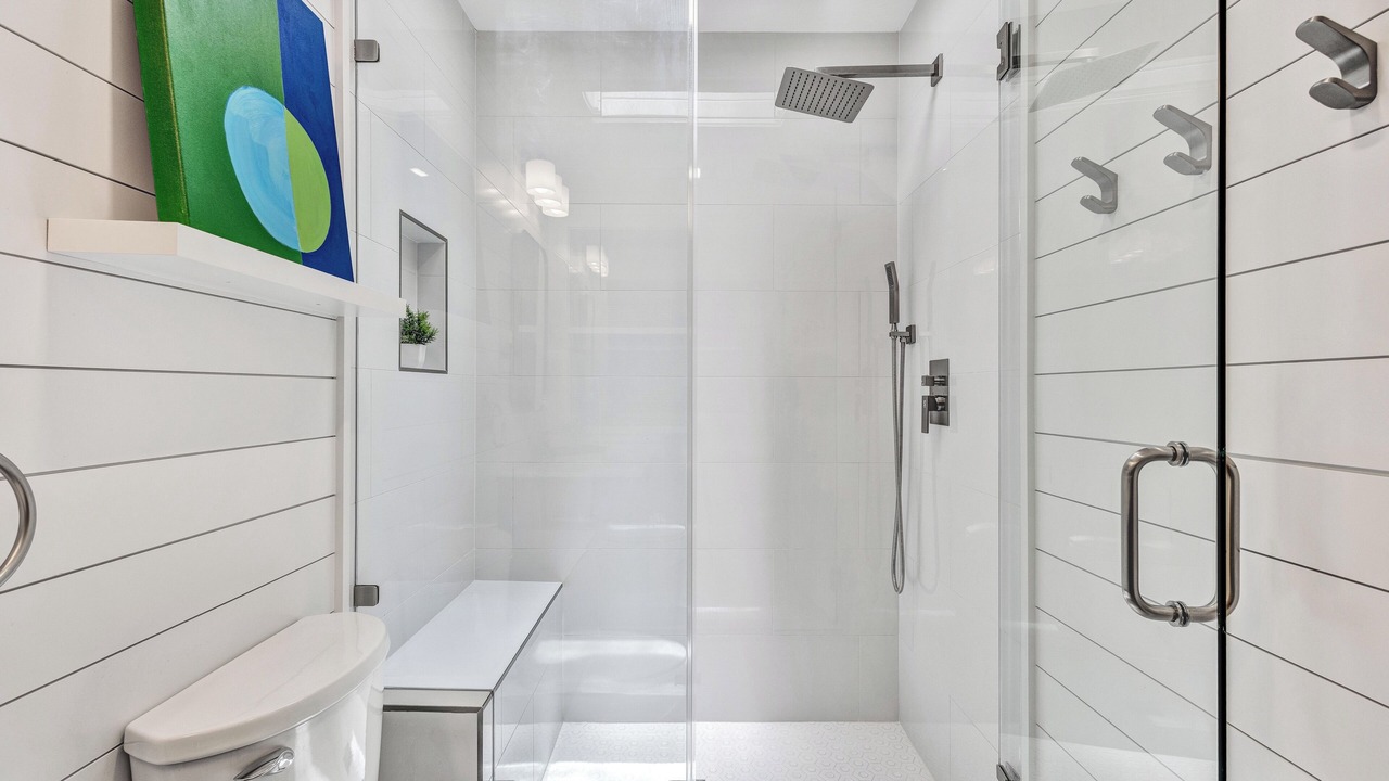 Photo of Bathroom in Lawton Woods
