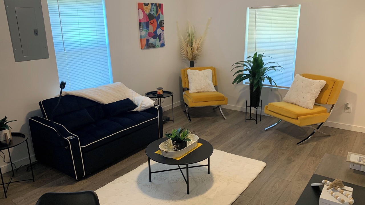 Photo of Livingroom in Petersburg