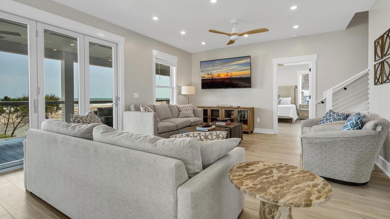 Photo of Livingroom in Jeremy Cay