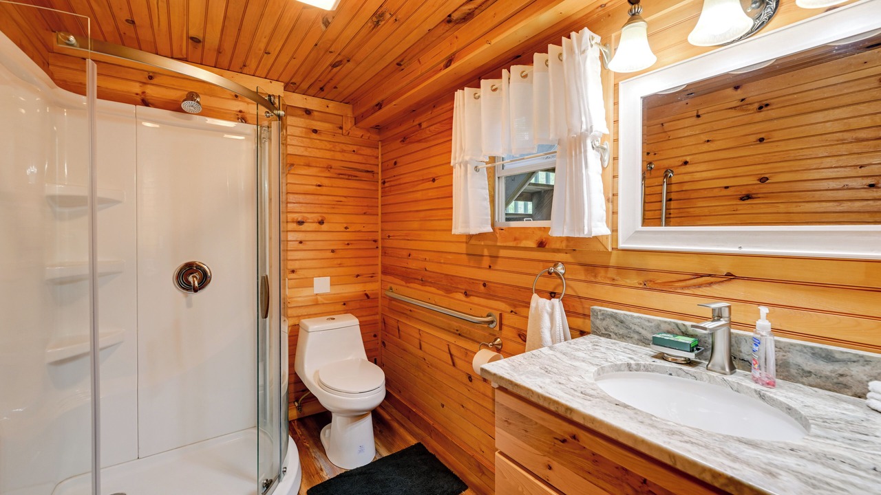 Photo of Bathroom in Robbinsville