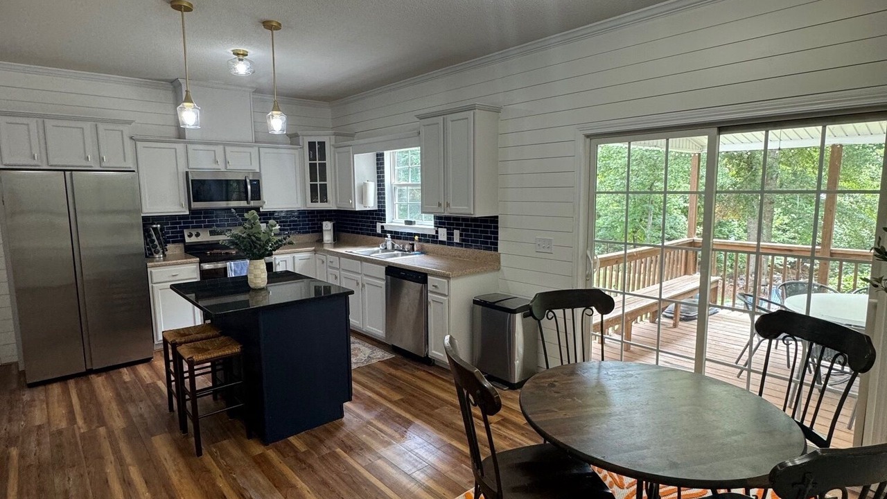 Photo of Kitchen in Seneca