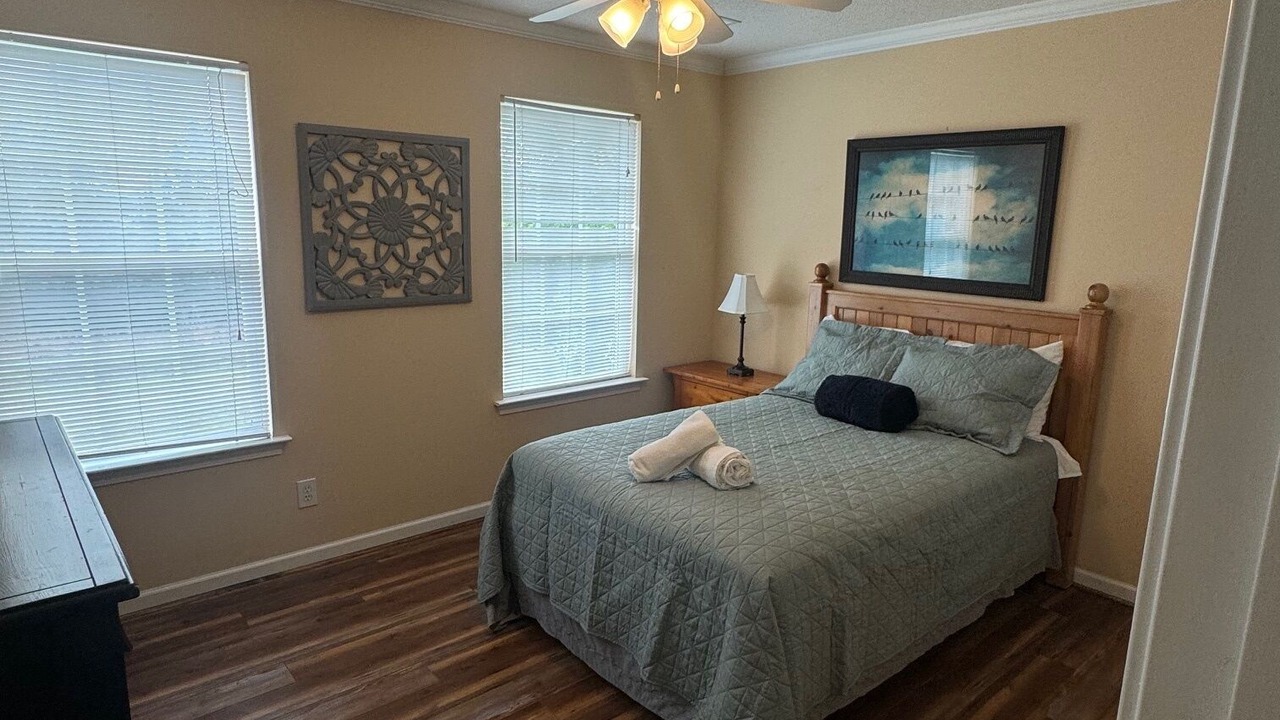 Photo of Bedroom in Seneca