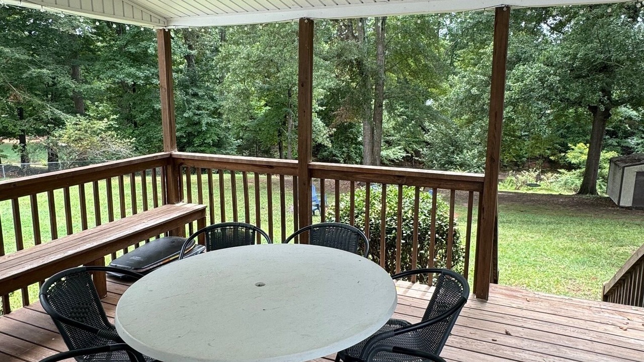 Photo of Outdoor in Seneca