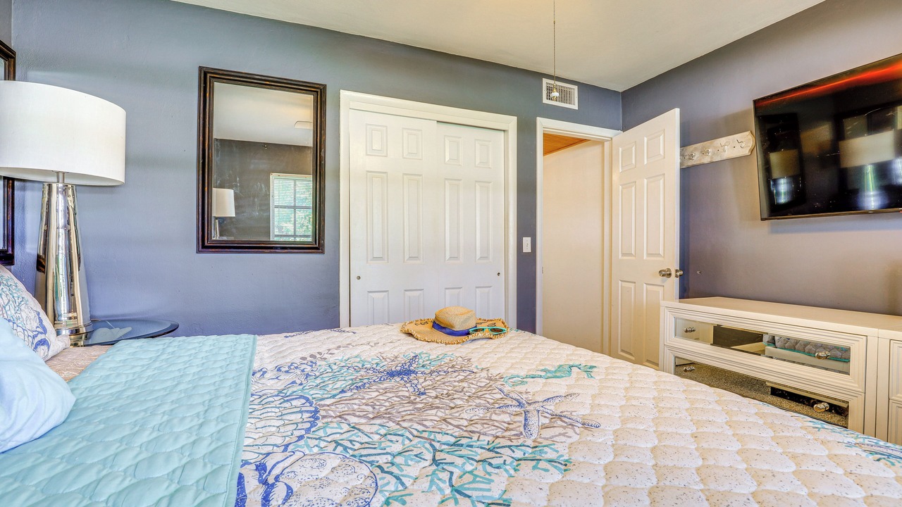 Photo of Bedroom in Florida Ridge