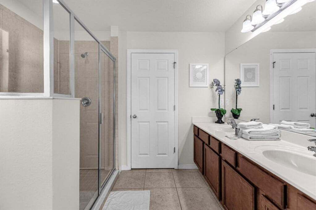 Photo of Bathroom in Veranda Palms