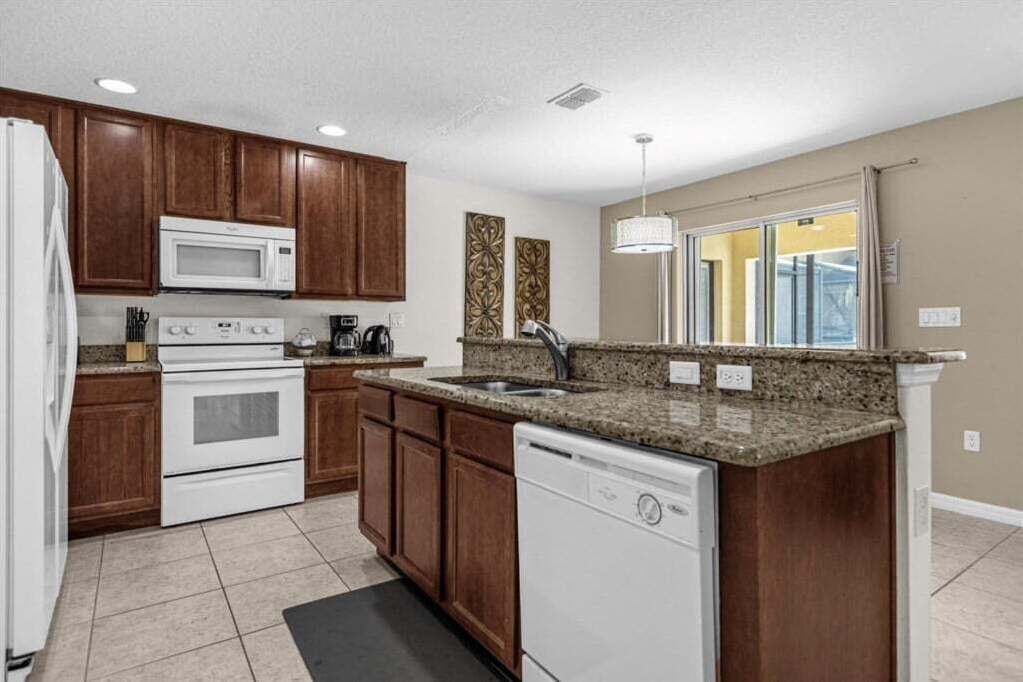 Photo of Kitchen in Veranda Palms