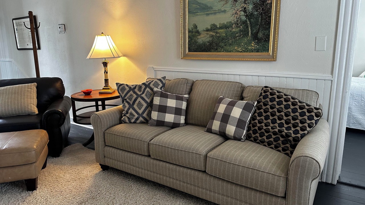 Photo of Livingroom in Whiteville