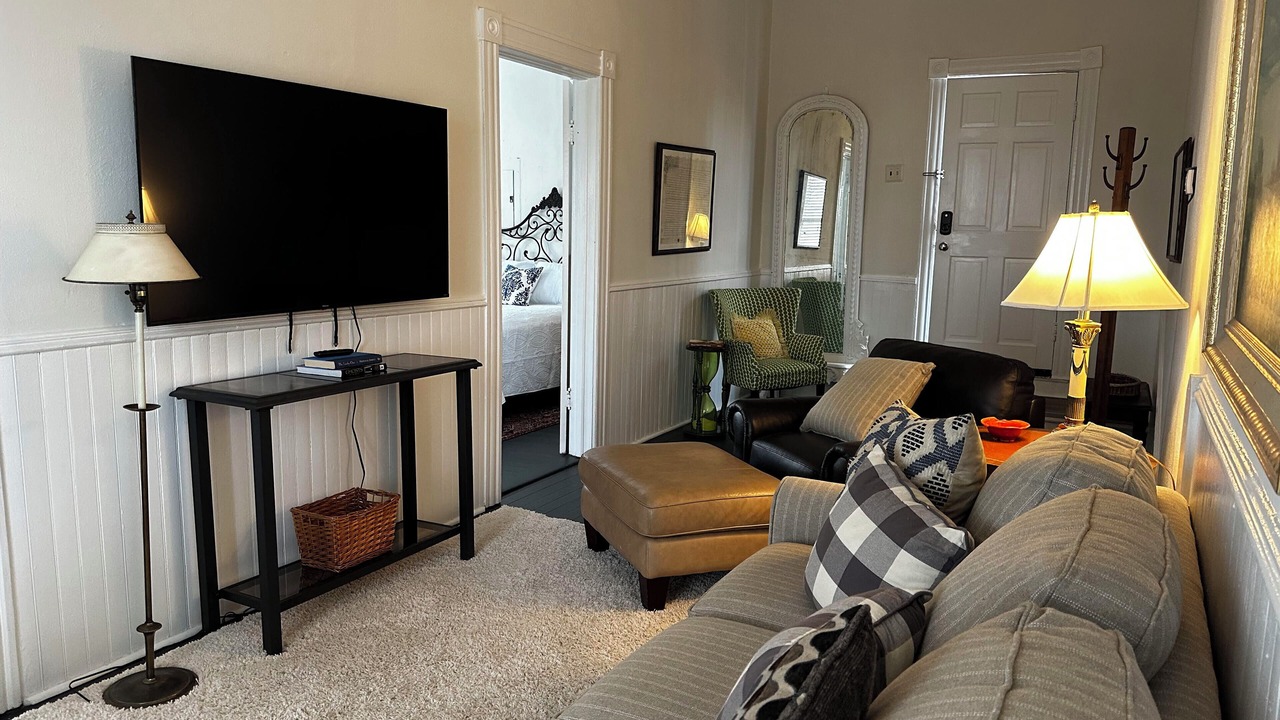 Photo of Livingroom in Whiteville