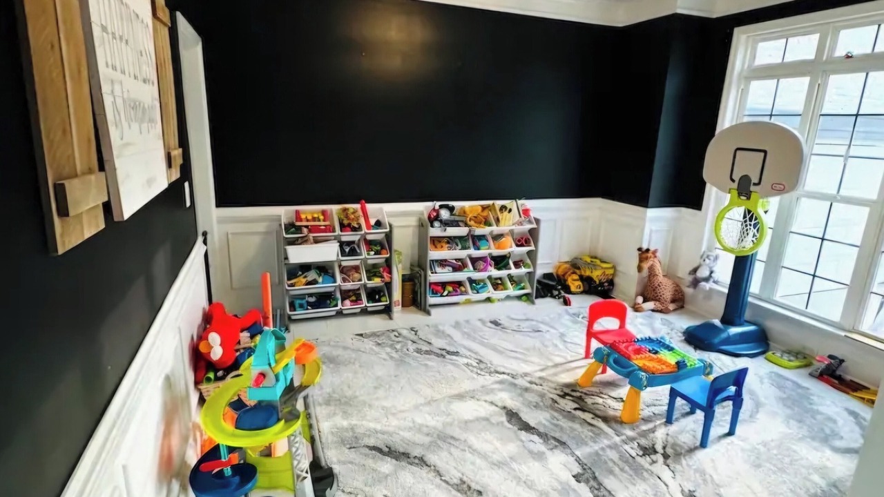 Photo of Bedroom in Evans