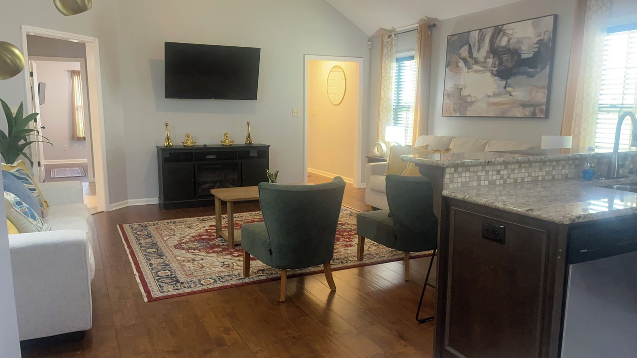 Photo of Livingroom in Valdosta