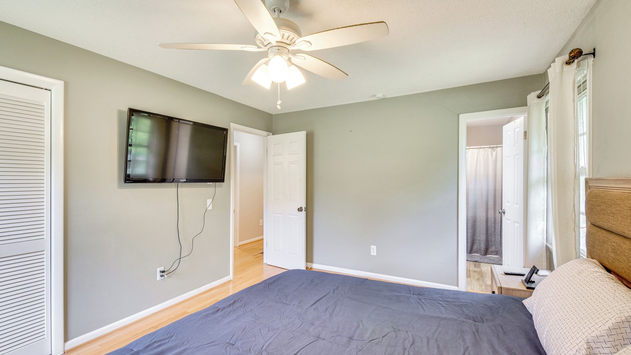 Photo of Bedroom in West Union