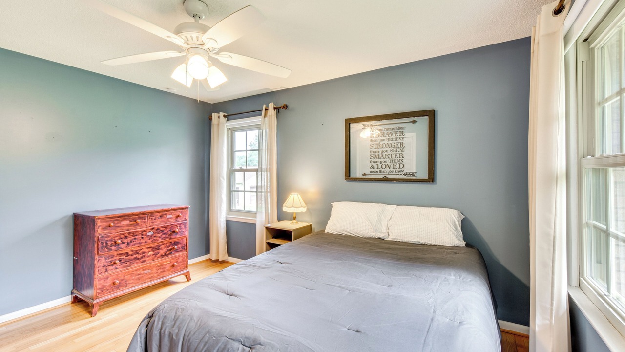 Photo of Bedroom in West Union