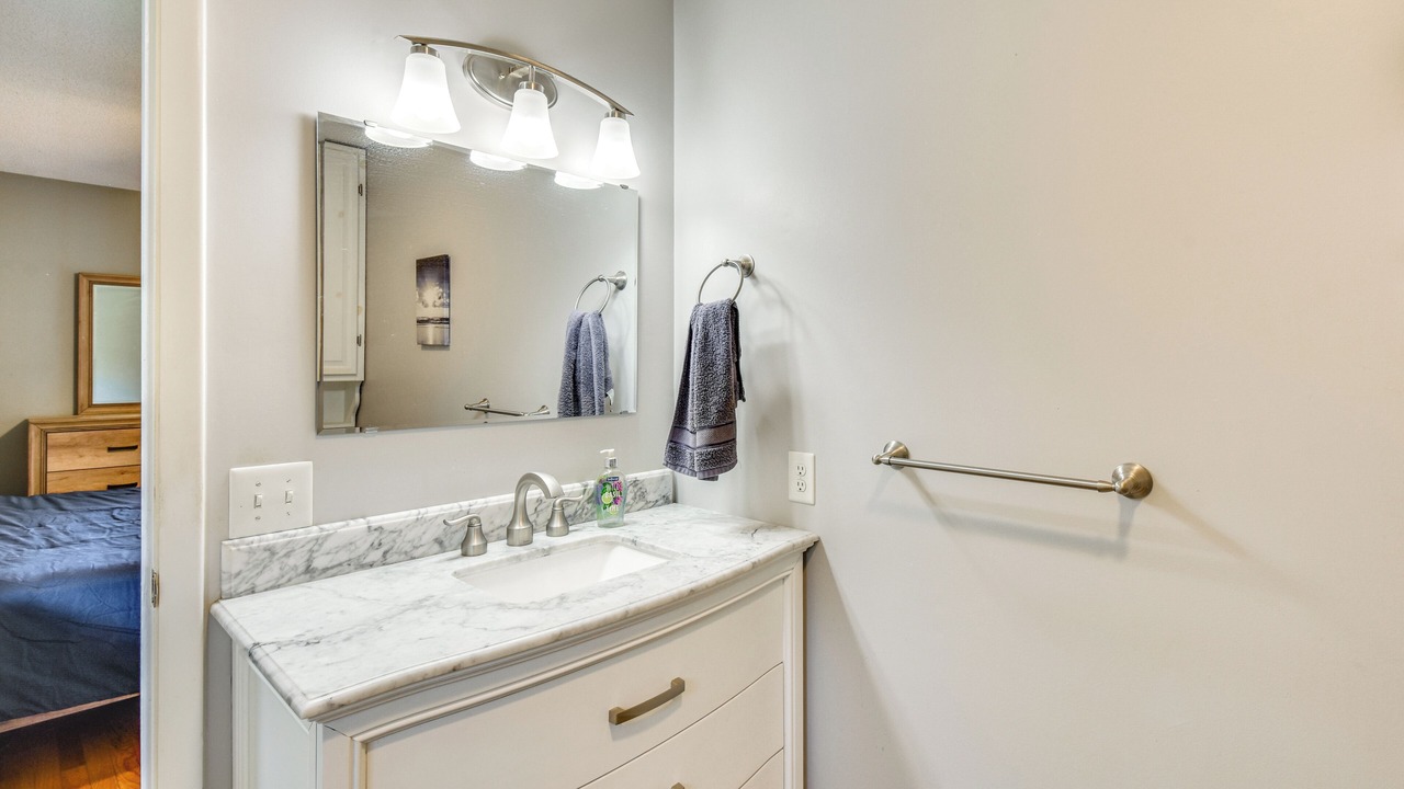 Photo of Bathroom in West Union