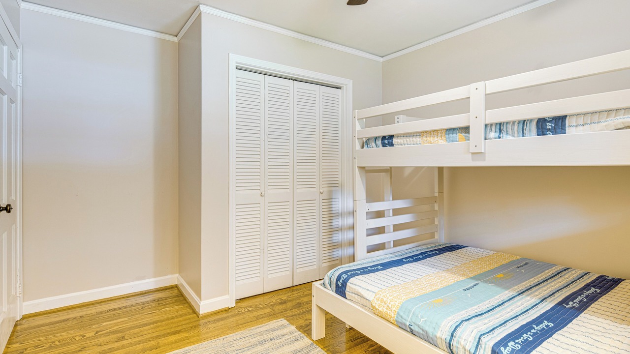 Photo of Bedroom in Taylors