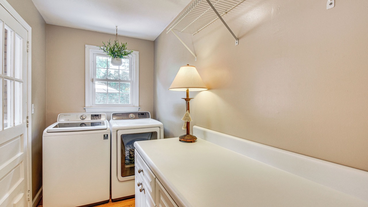 Photo of Bedroom in Taylors