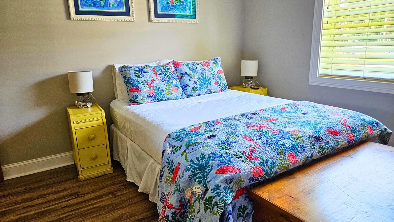 Photo of Bedroom in Burnside Island