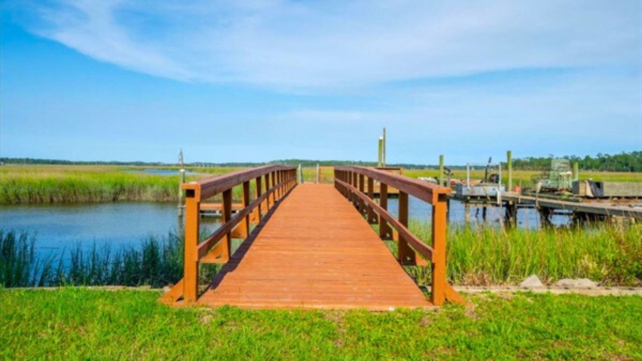 Photo of Outdoor in Burnside Island