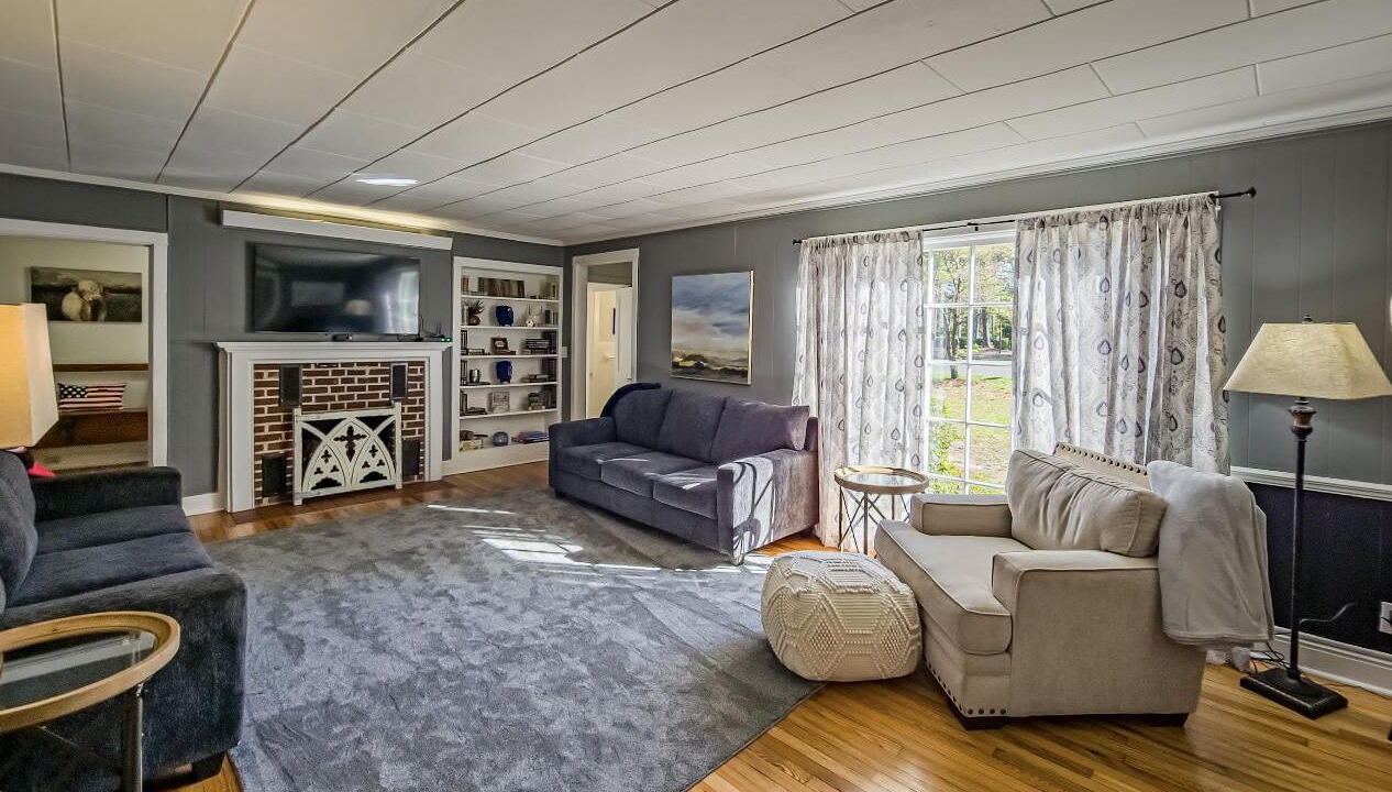 Photo of Livingroom in Tifton