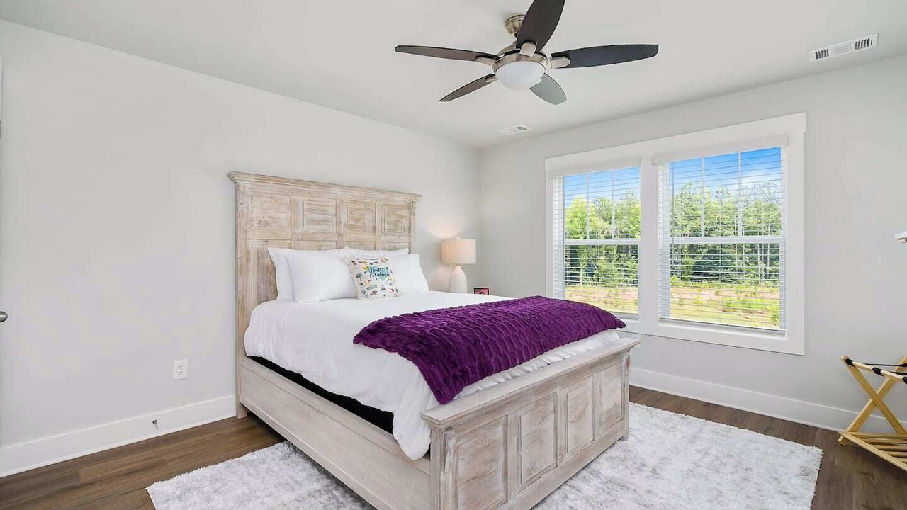 Photo of Bedroom in Central