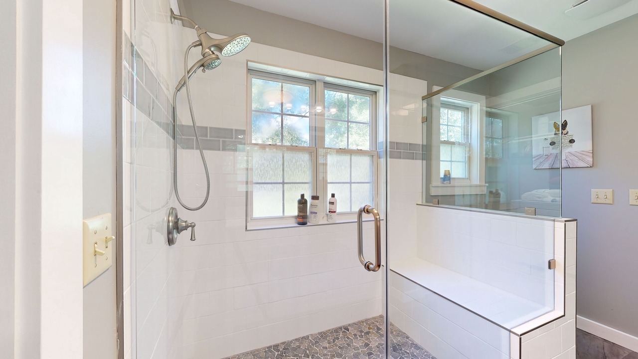 Photo of Bathroom in Claxton