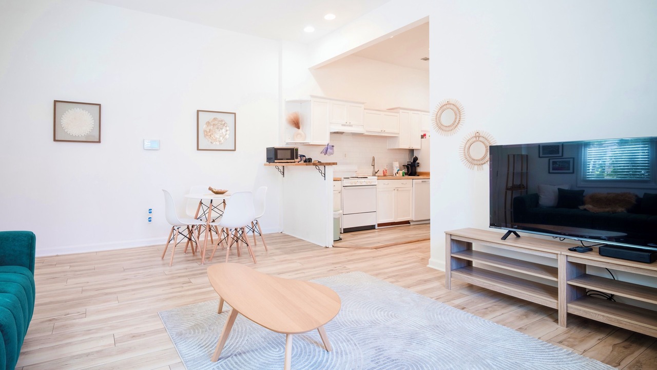 Photo of Bedroom in Thunderbolt